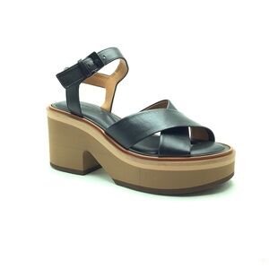 Robert Clergerie Leather Sling Back Sandals Size: US 7/ EU 37.5